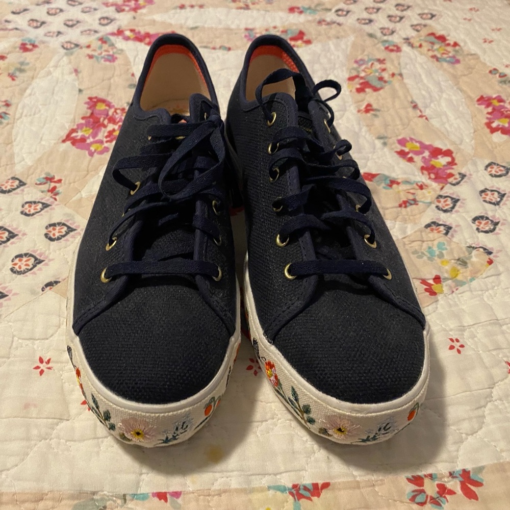 Keds Navy Sneakers with Floral Embroidery, size 8